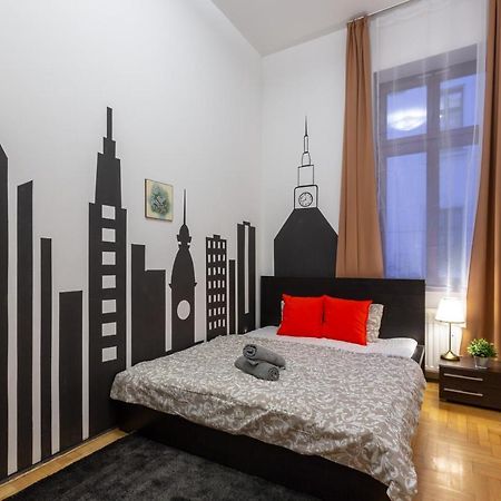 Downtown Home In The Gozsdu Garden Budapest Extérieur photo